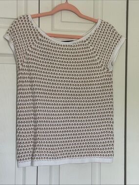 Ann Taylor White and Tan Short-Sleeve Knit Top